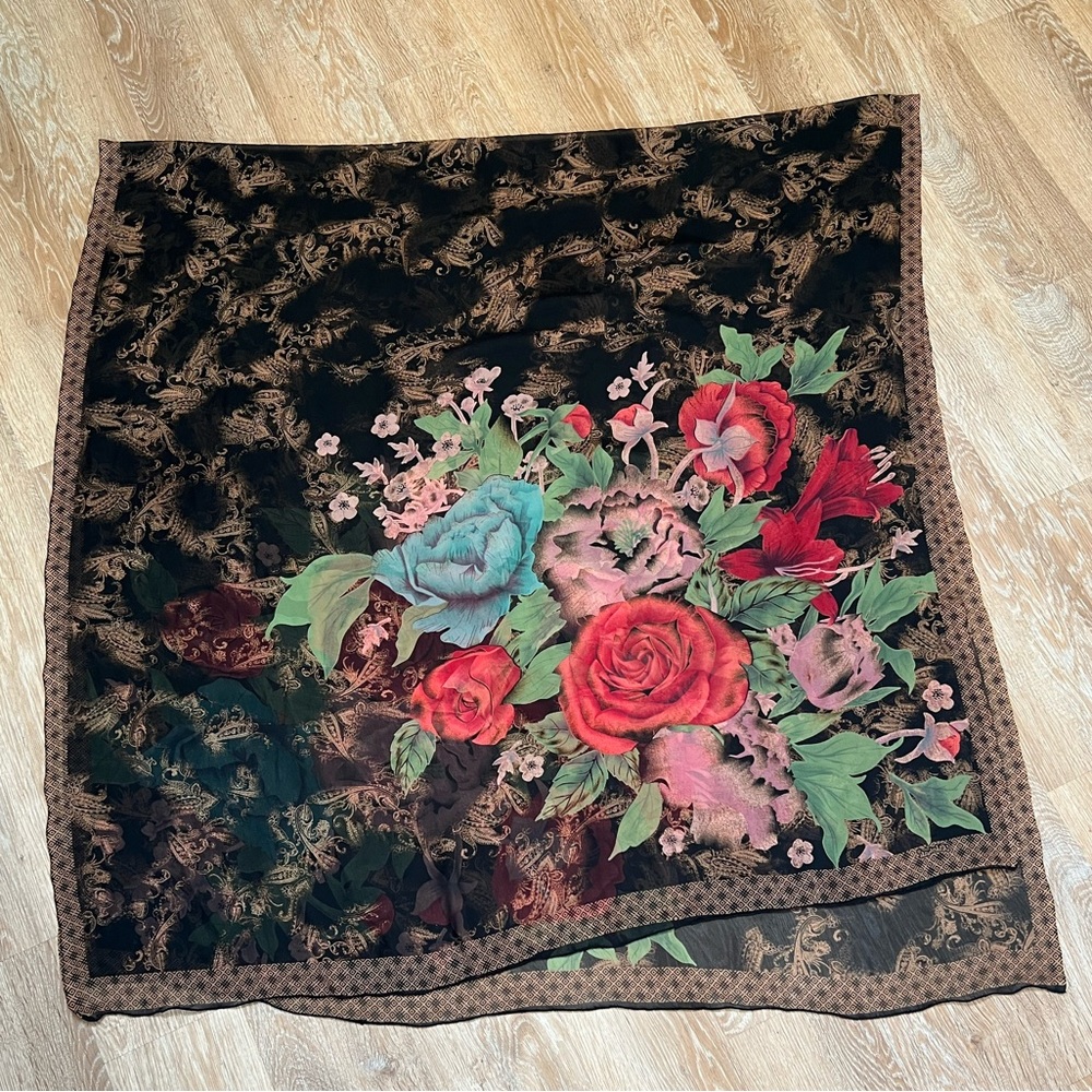 Vaishali  Women's Floral Printed Scarf